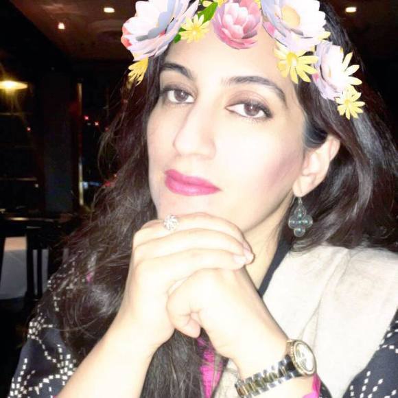 Meet your Posher, Amna - Picture 1 of 1